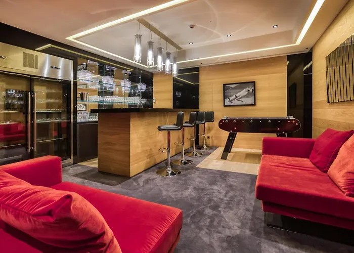 Chalet Rock And Stars *