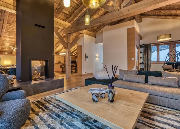 Chalet Rock And Stars